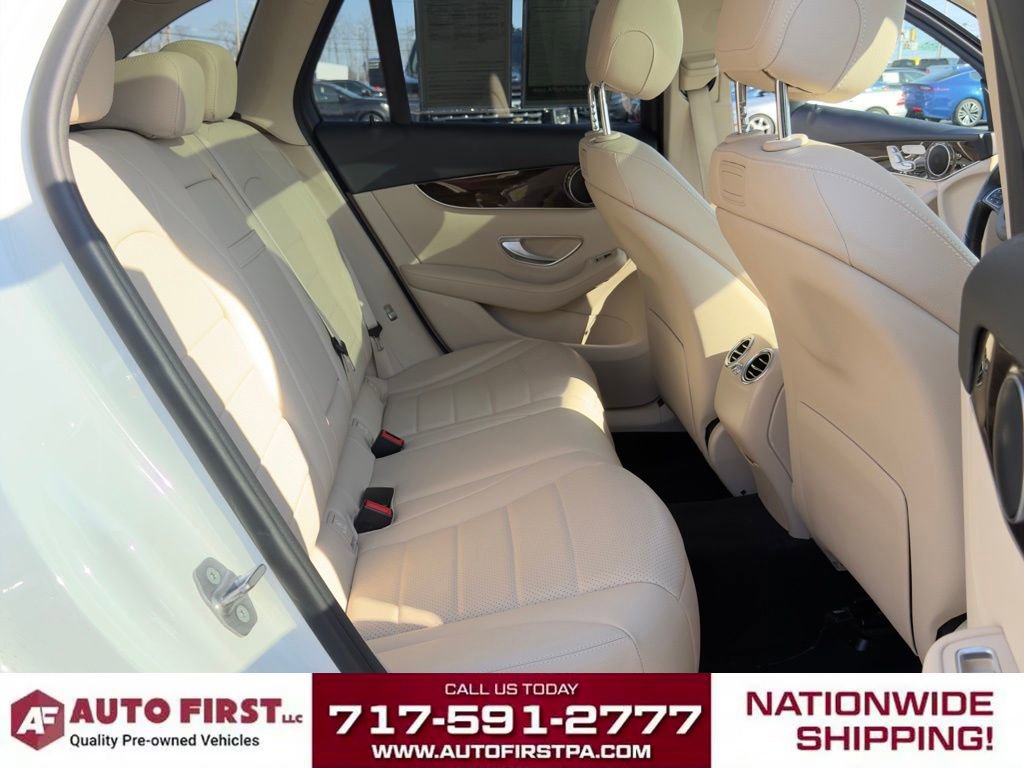 Used 2018 Mercedes-Benz GLC 300 4MATIC image 15