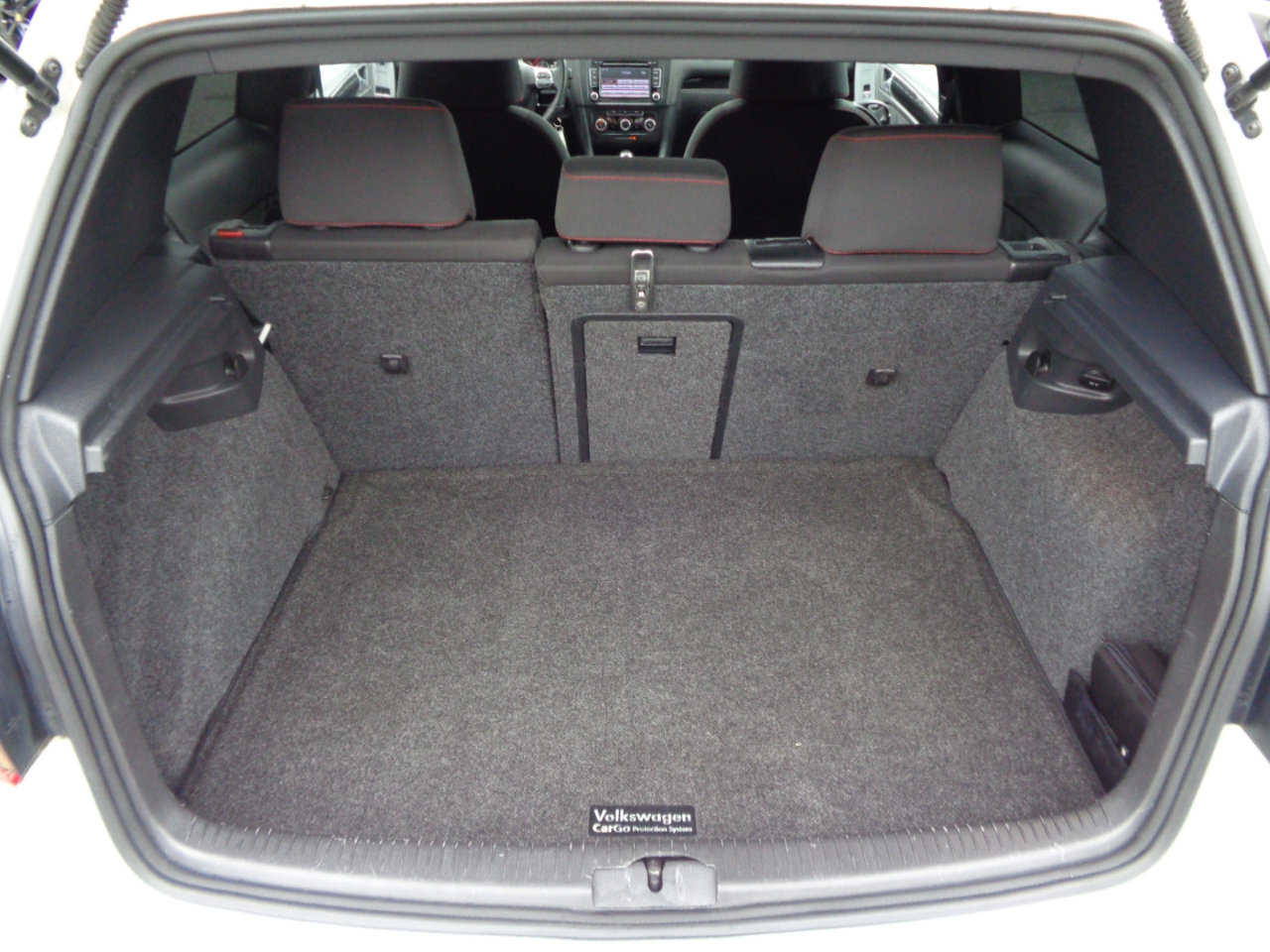 Used 2012 Volkswagen GTI 2-Door image 30