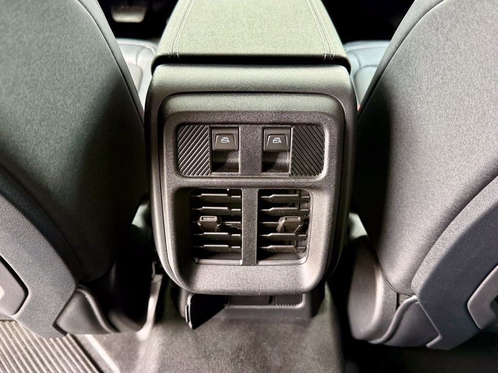 New 2026 Ford Bronco Badlands w/ Sasquatch Package image 33