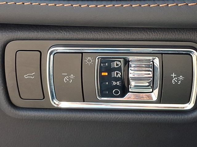 Certified 2025 Lincoln Aviator Black Label AWD/4WD image 23