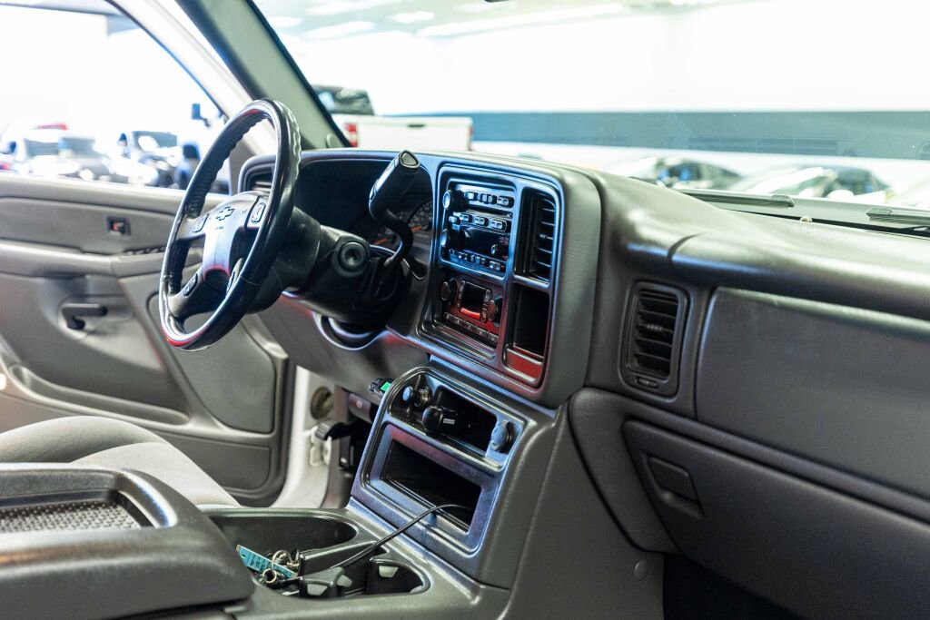 Used 2006 Chevrolet Silverado 3500 LT RWD image 15