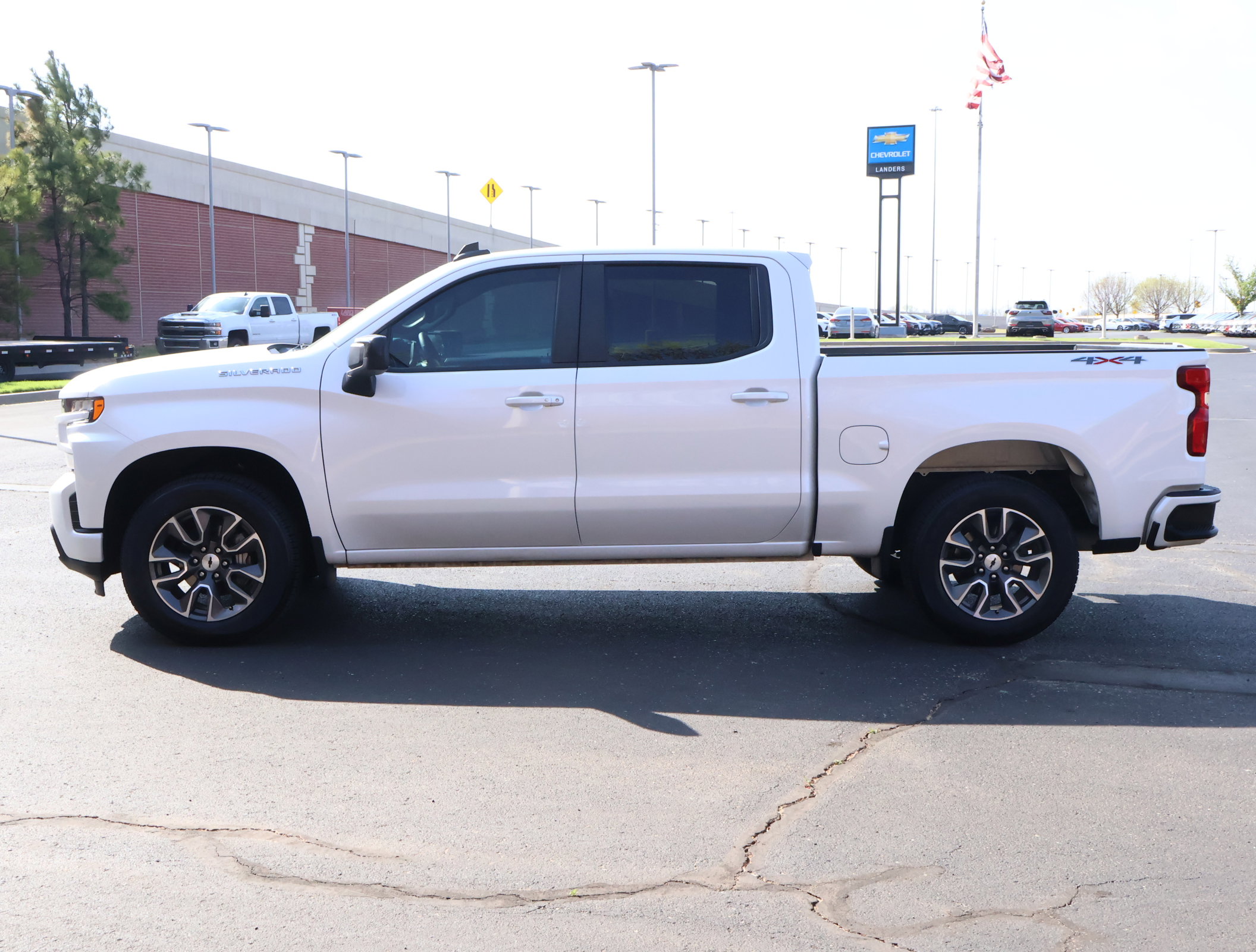 Used 2022 Chevrolet Silverado 1500 RST AWD/4WD image 31