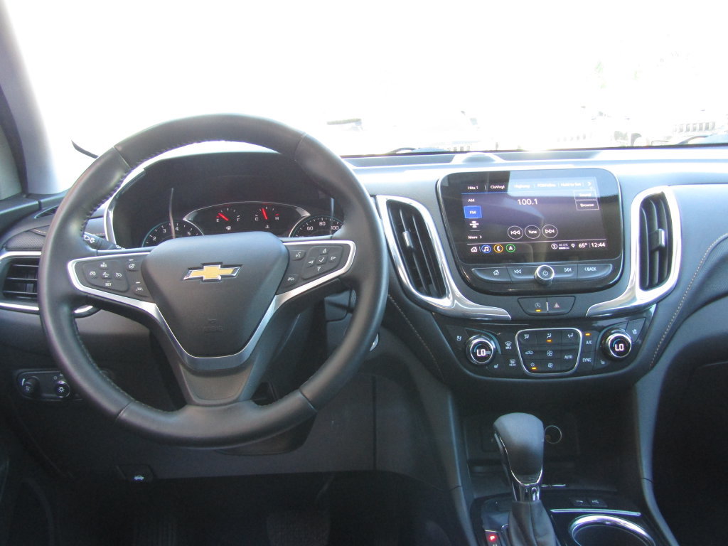 Used 2022 Chevrolet Equinox Premier AWD/4WD image 5
