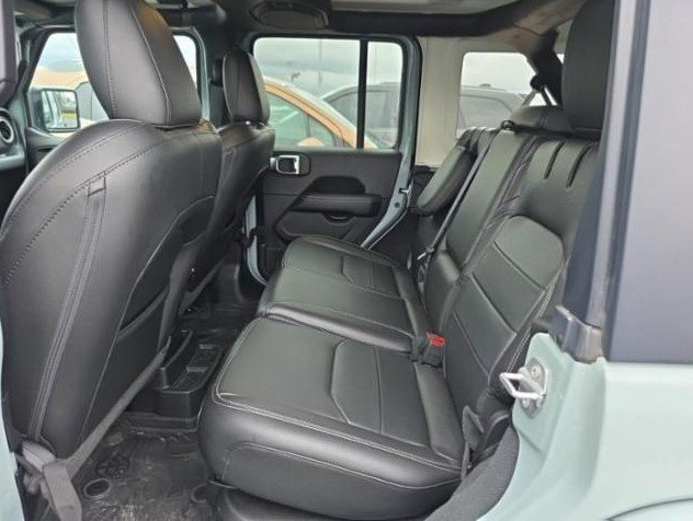 Used 2023 Jeep Wrangler Sahara w/ Cold Weather Group image 7