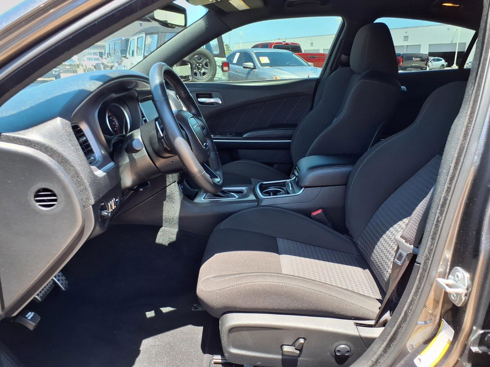Used 2022 Dodge Charger R/T RWD image 19