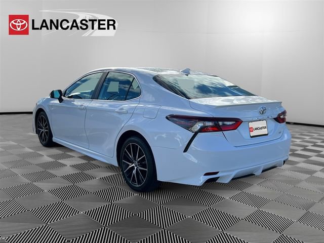 Certified 2022 Toyota Camry SE image 5