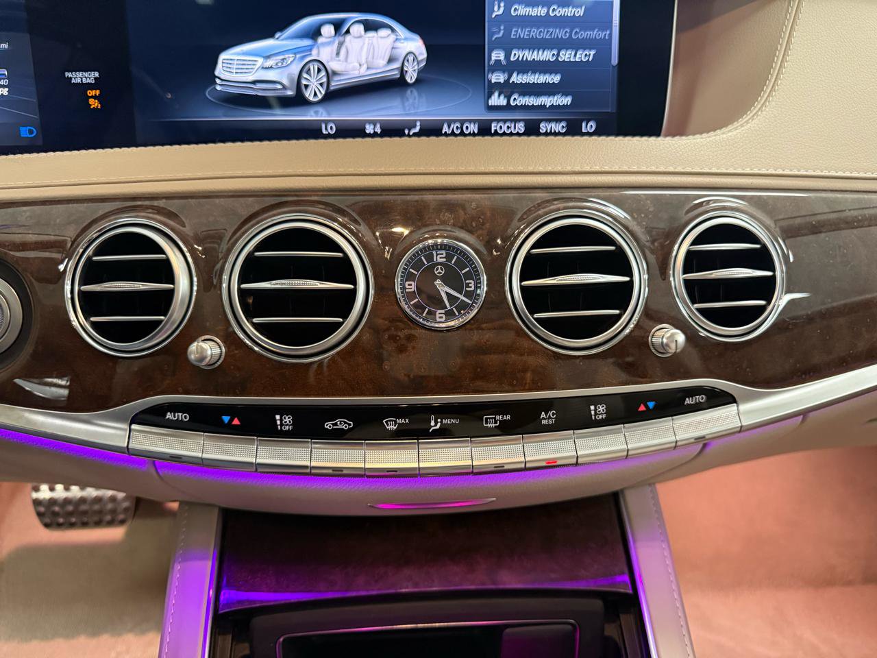 Used 2019 Mercedes-Benz S 560 Sedan image 27