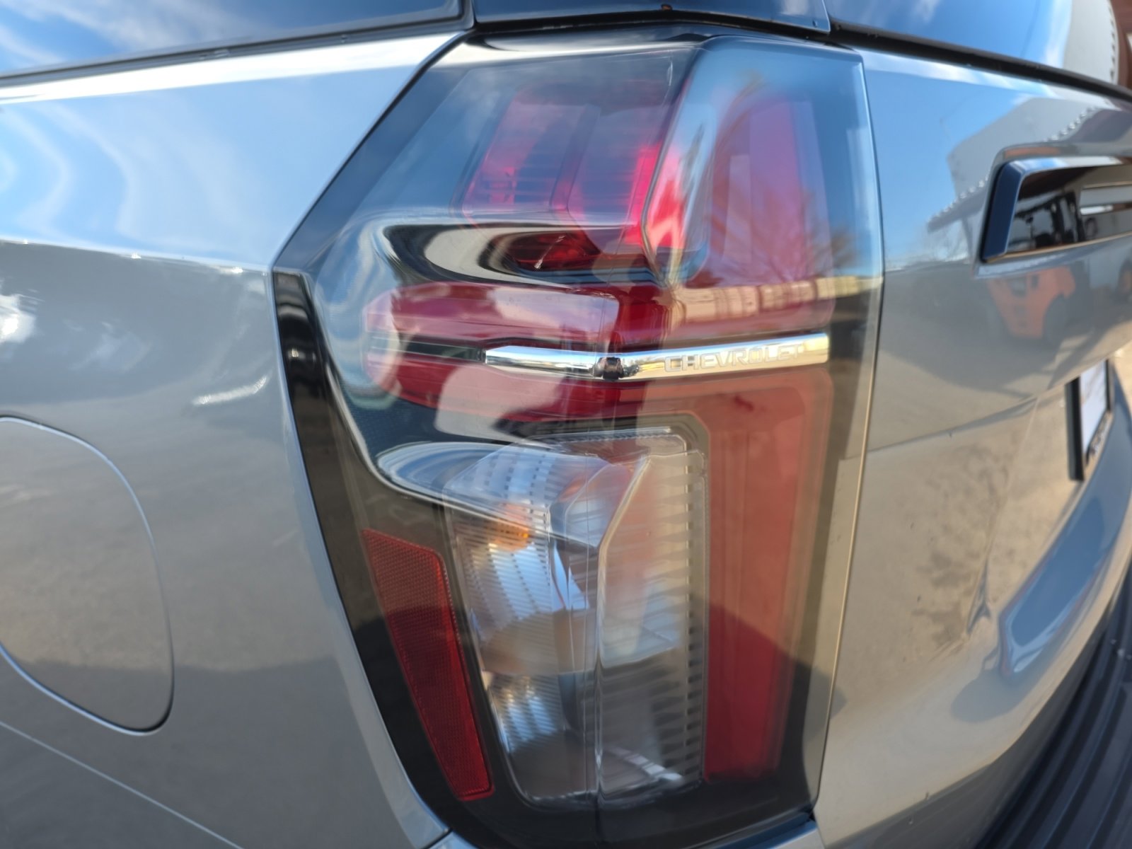 Used 2024 Chevrolet Tahoe Z71 w/ Luxury Package image 25