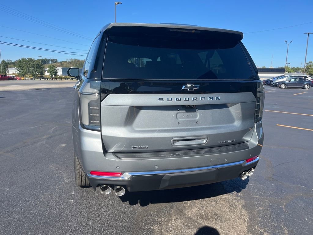 New 2026 Chevrolet Suburban Premier image 4