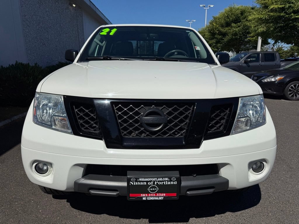 Used 2021 Nissan Frontier SV w/ Midnight Edition Floor Mats AWD/4WD image 4