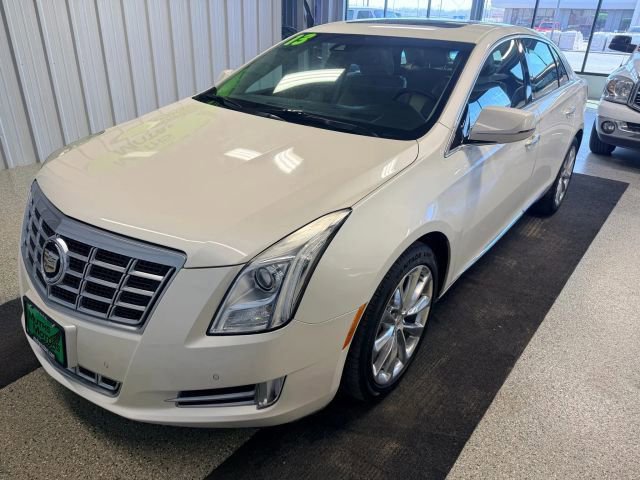 Used 2013 Cadillac XTS Premium image 1