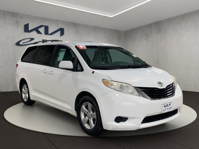 Used 2011 Toyota Sienna LE