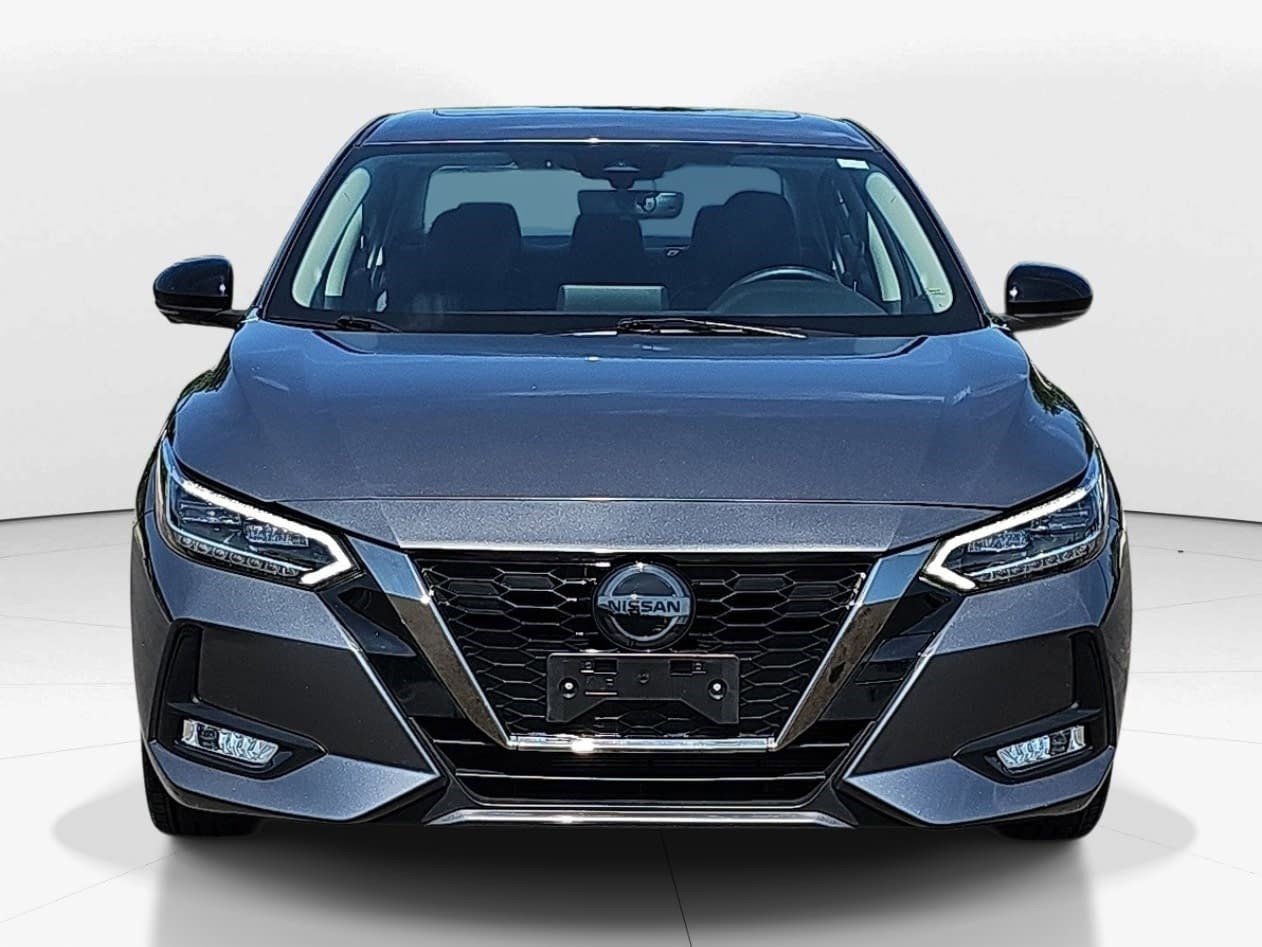 Used 2022 Nissan Sentra SR w/ SR Premium Package FWD image 9