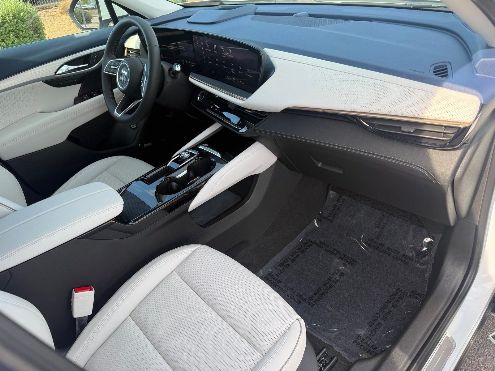 Used 2025 Buick Envision Avenir AWD/4WD image 29