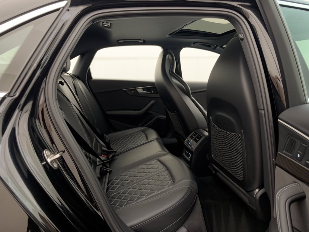 Used 2019 Audi S4 Prestige AWD/4WD image 29