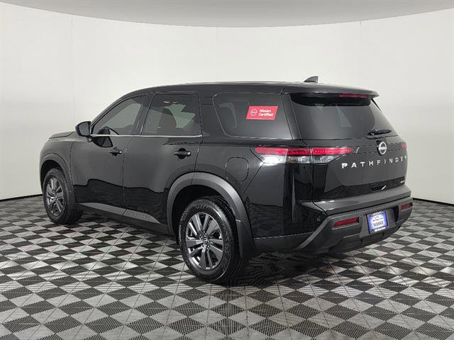 Used 2025 Nissan Pathfinder S w/ Cargo Package image 7