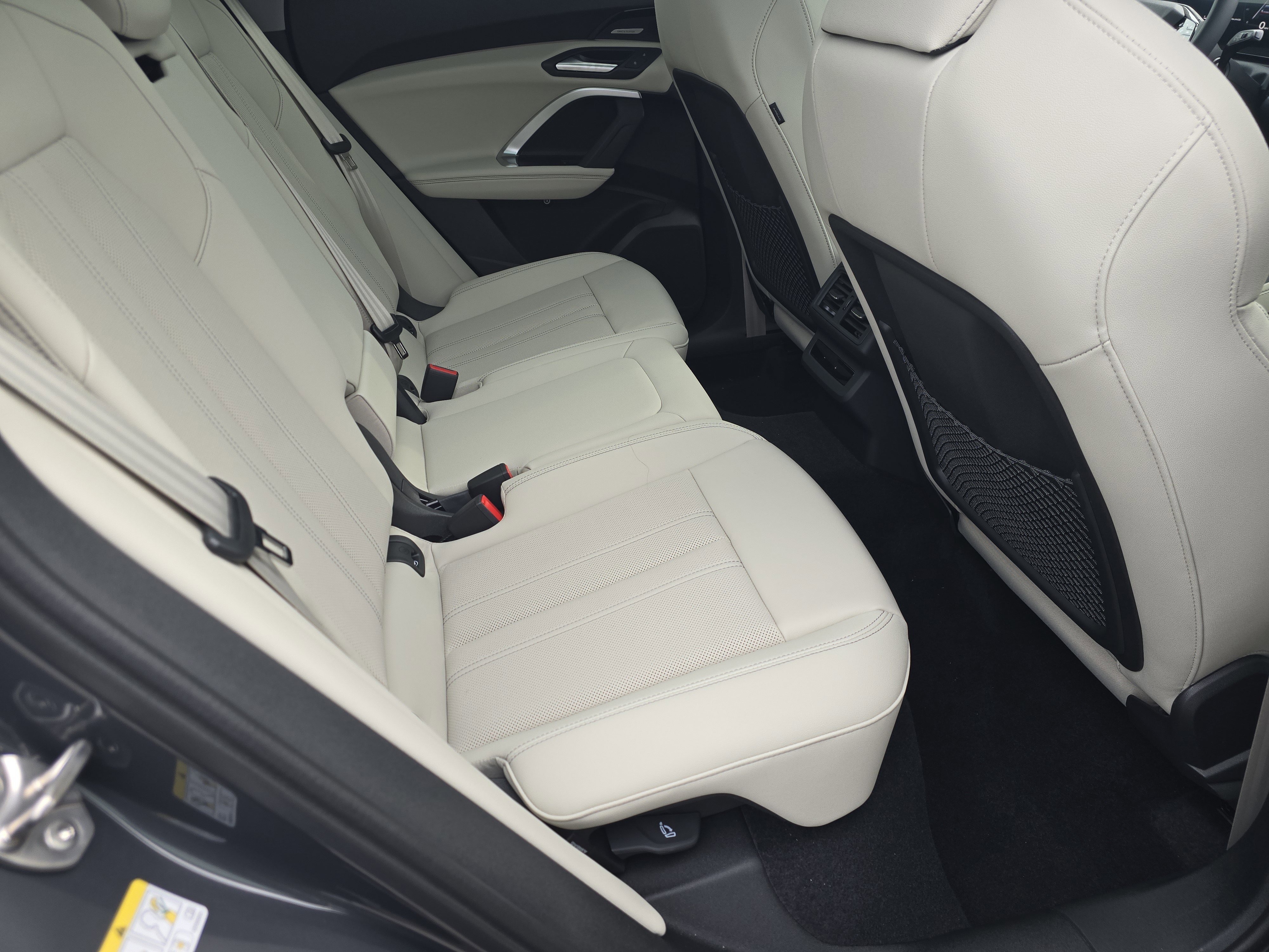 New 2025 Audi Q5 Premium Plus image 17