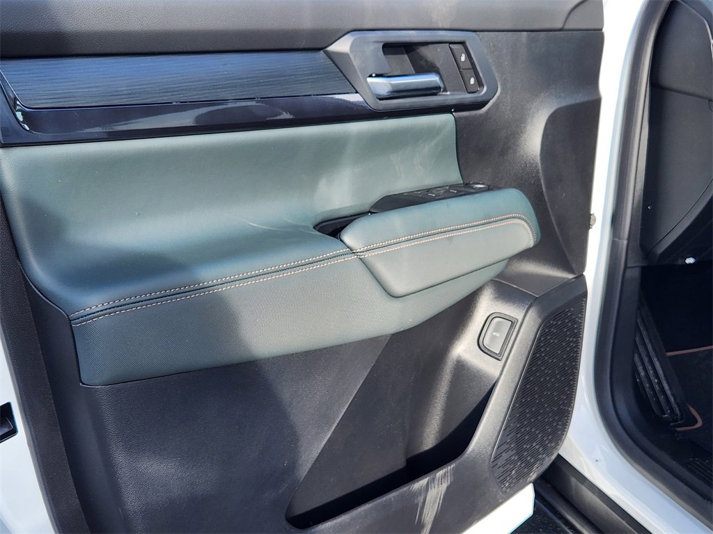 New 2026 GMC Terrain AT4 w/ Technology Package II image 11