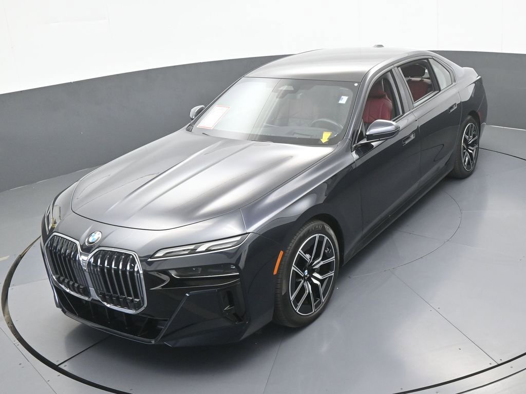 Used 2025 BMW 740i xDrive AWD/4WD image 55