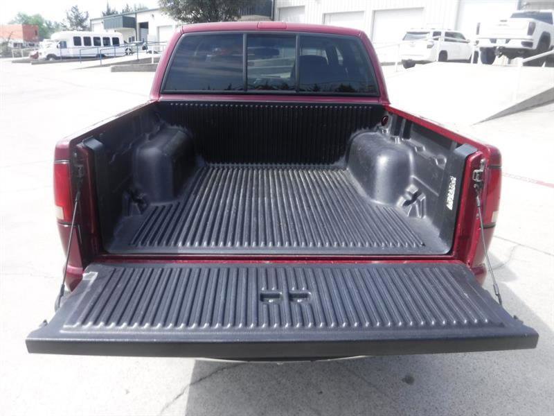 Used 2002 Chevrolet S10 Pickup LS w/ LS Preferred Equipment Group image 18