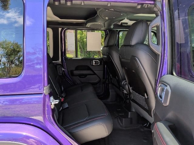 Used 2026 Jeep Wrangler Unlimited Rubicon AWD/4WD image 18