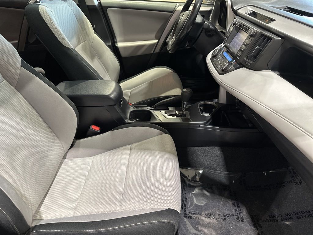 Used 2018 Toyota RAV4 XLE w/ Plus Extra Value Package image 17