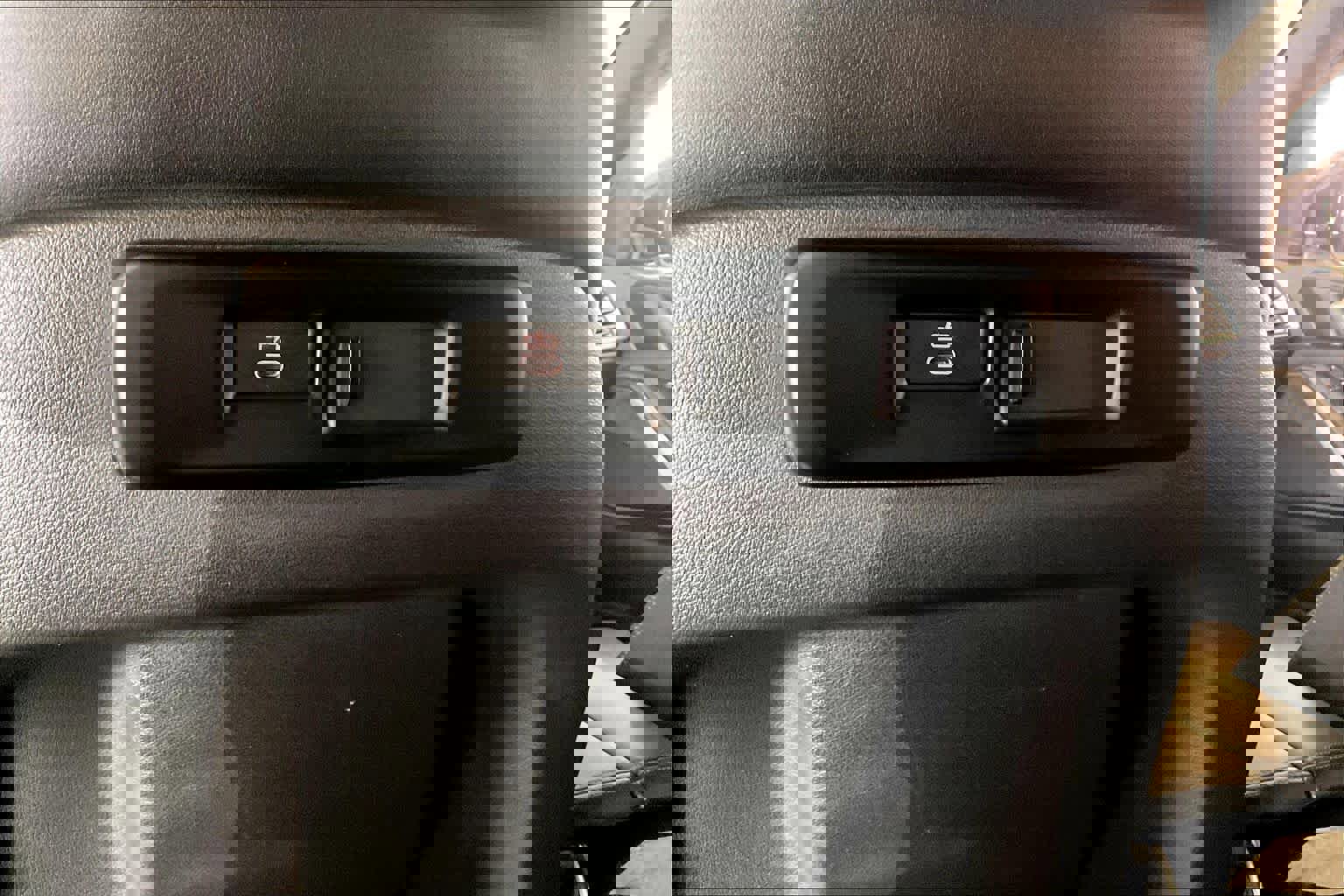 Used 2023 BMW X5 xDrive40i w/ Premium Package image 33