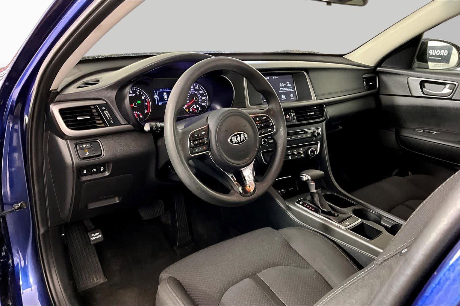 Used 2018 Kia Optima LX FWD image 16