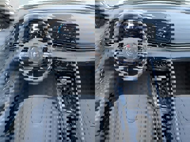 New 2026 Hyundai Elantra Sport image 21