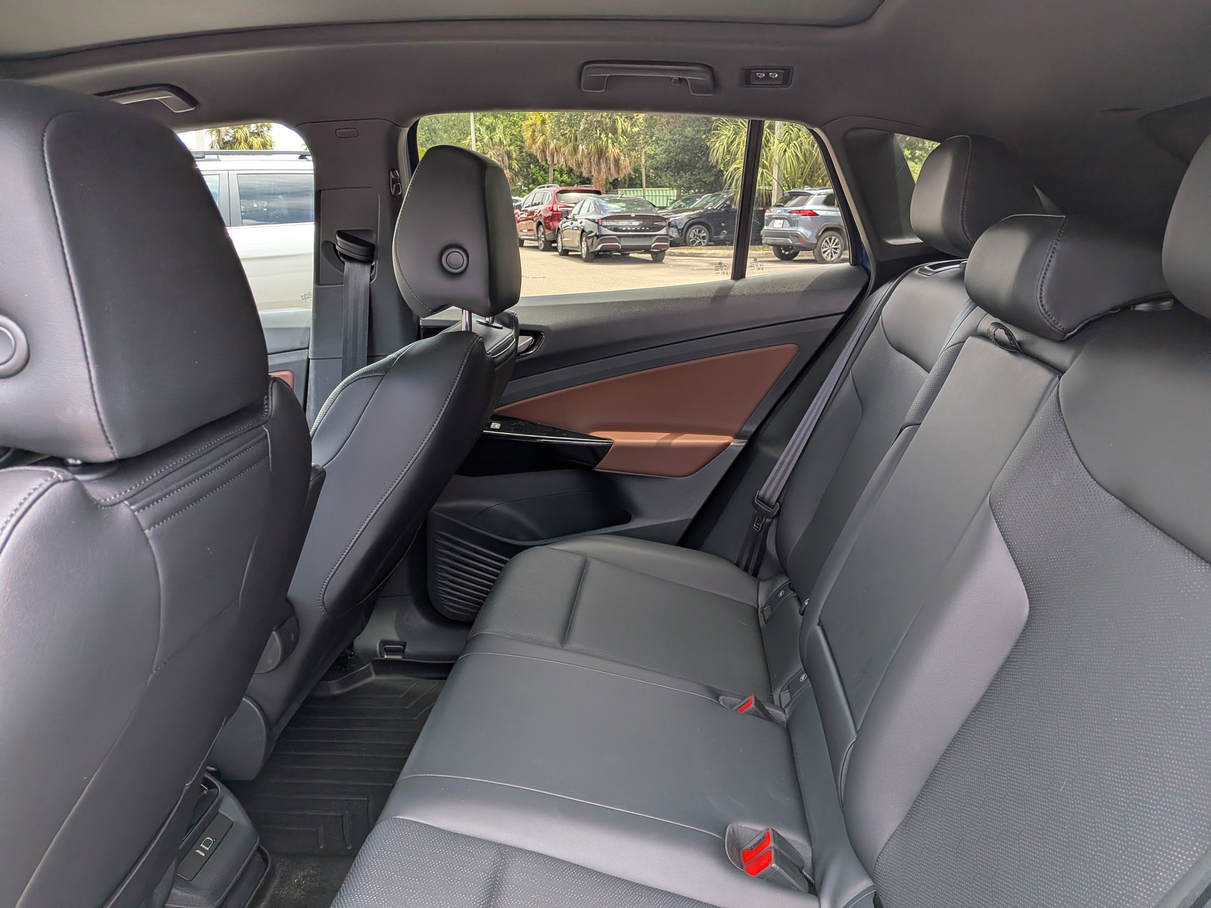 Used 2021 Volkswagen ID.4 Pro S RWD image 15