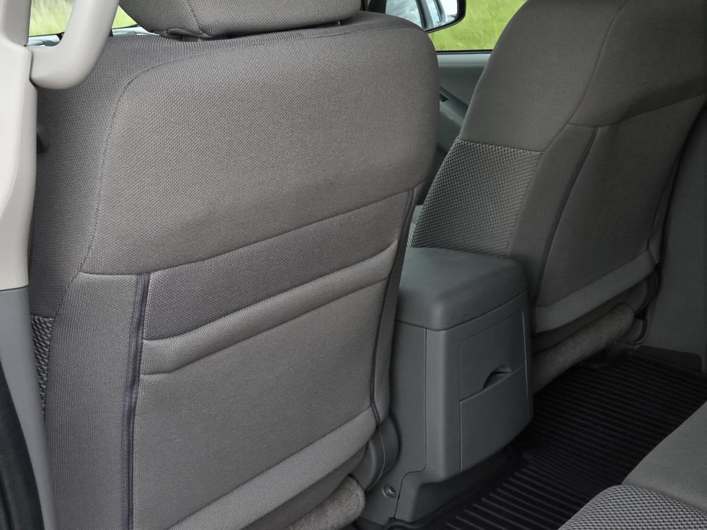 Used 2021 Nissan Frontier SV w/ Midnight Edition Floor Mats RWD image 26