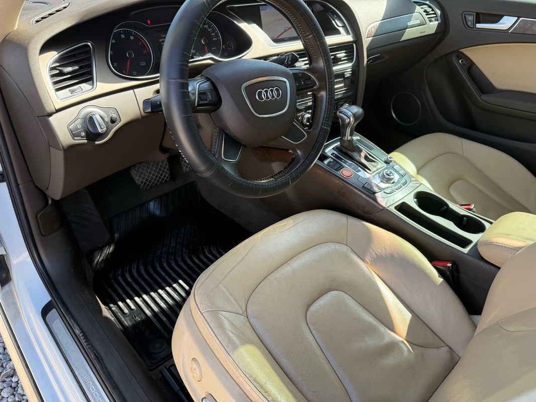 Used 2013 Audi A4 Prestige w/ Prestige Pkg AWD/4WD image 30