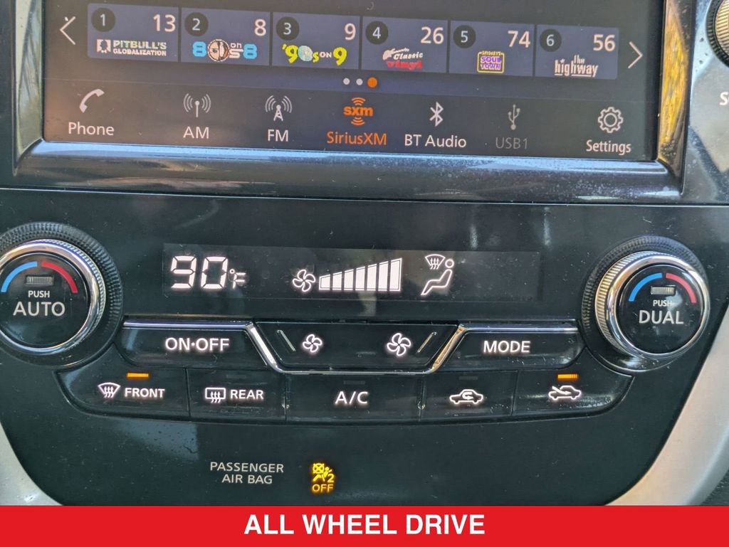 Used 2020 Nissan Murano SV image 27