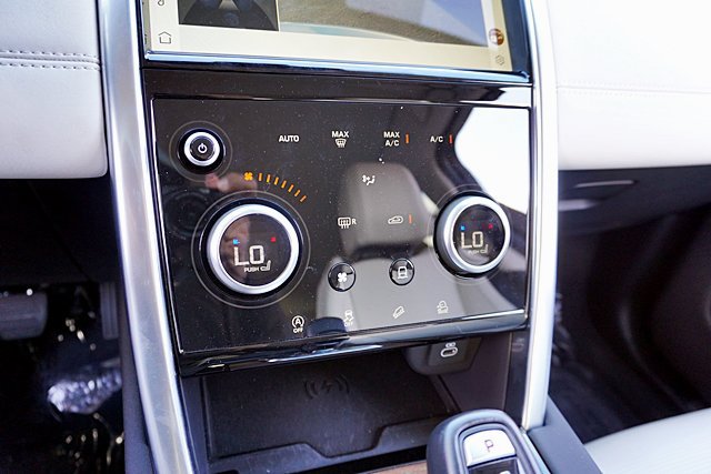 Used 2023 Land Rover Discovery Sport SE AWD/4WD image 43
