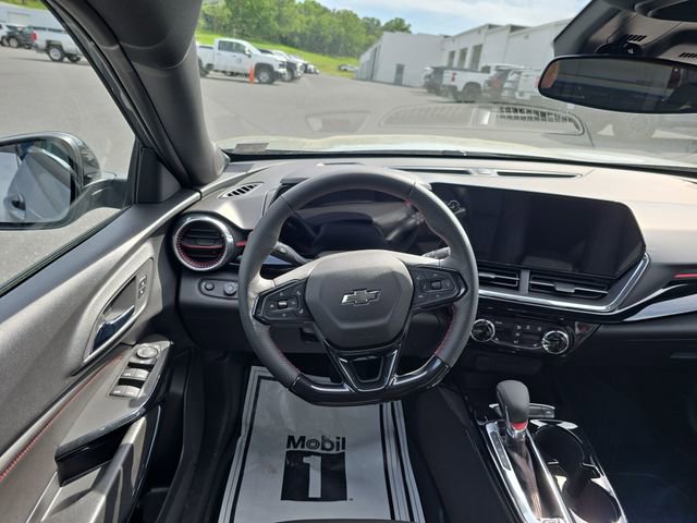 New 2026 Chevrolet Trax RS w/ Driver Confidence Package FWD image 12