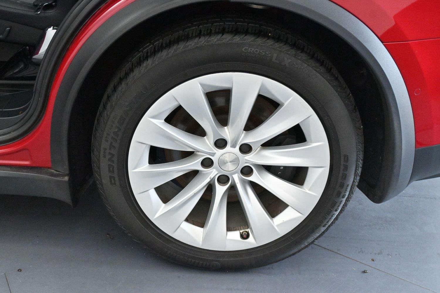 Used 2021 Tesla Model X Long Range AWD/4WD image 36