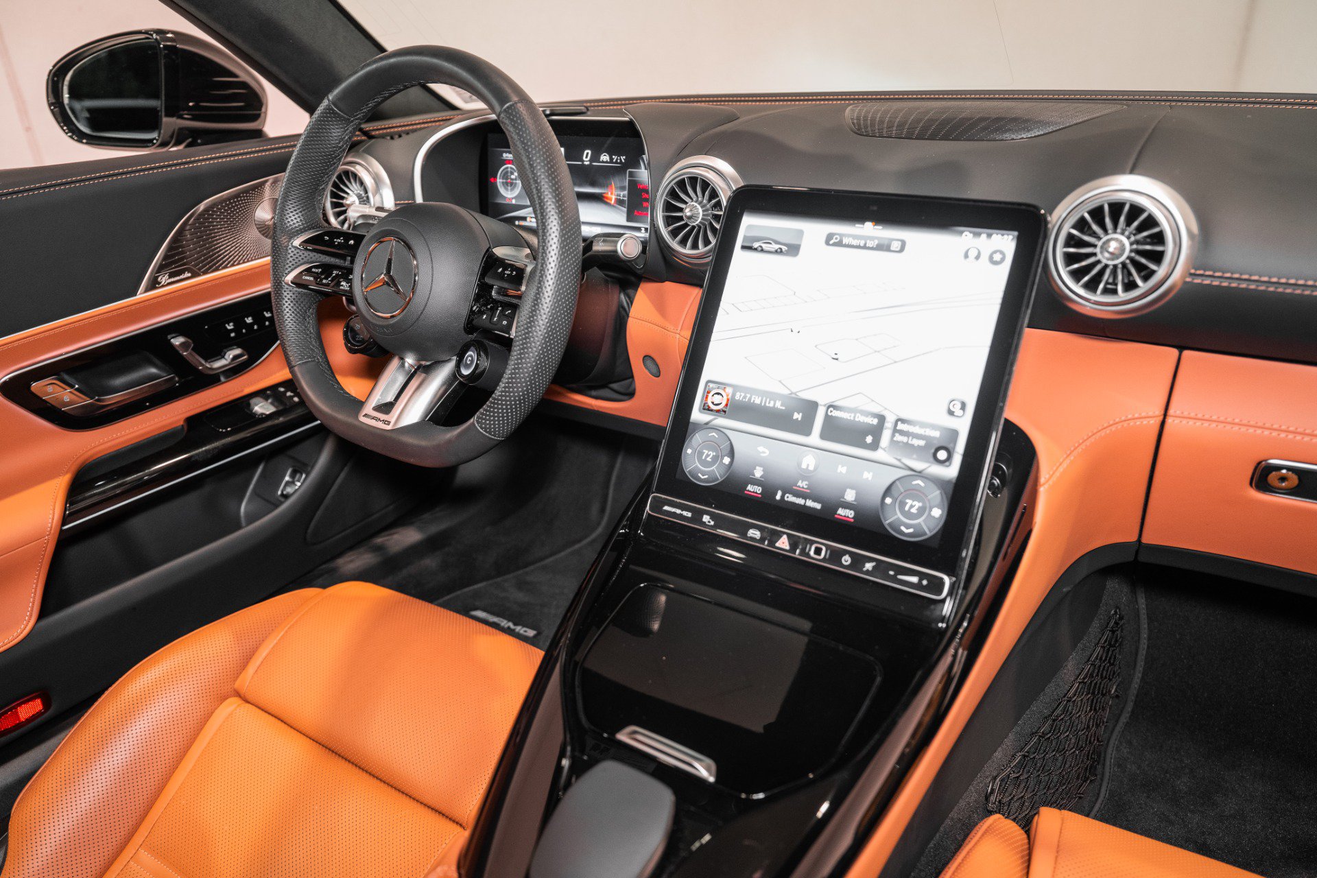 Used 2025 Mercedes-Benz AMG GT 63 image 25