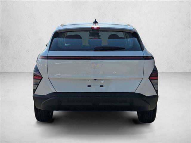 New 2027 Hyundai Kona SE FWD image 22