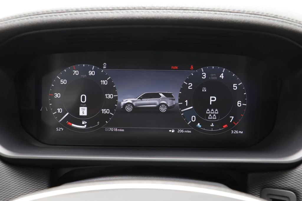 Used 2025 Land Rover Discovery Dynamic SE image 8
