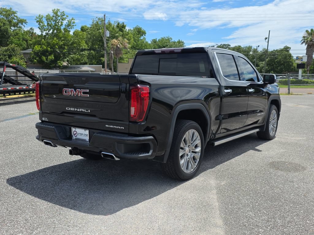 Used 2021 GMC Sierra 1500 Denali w/ Denali Ultimate Package AWD/4WD image 6