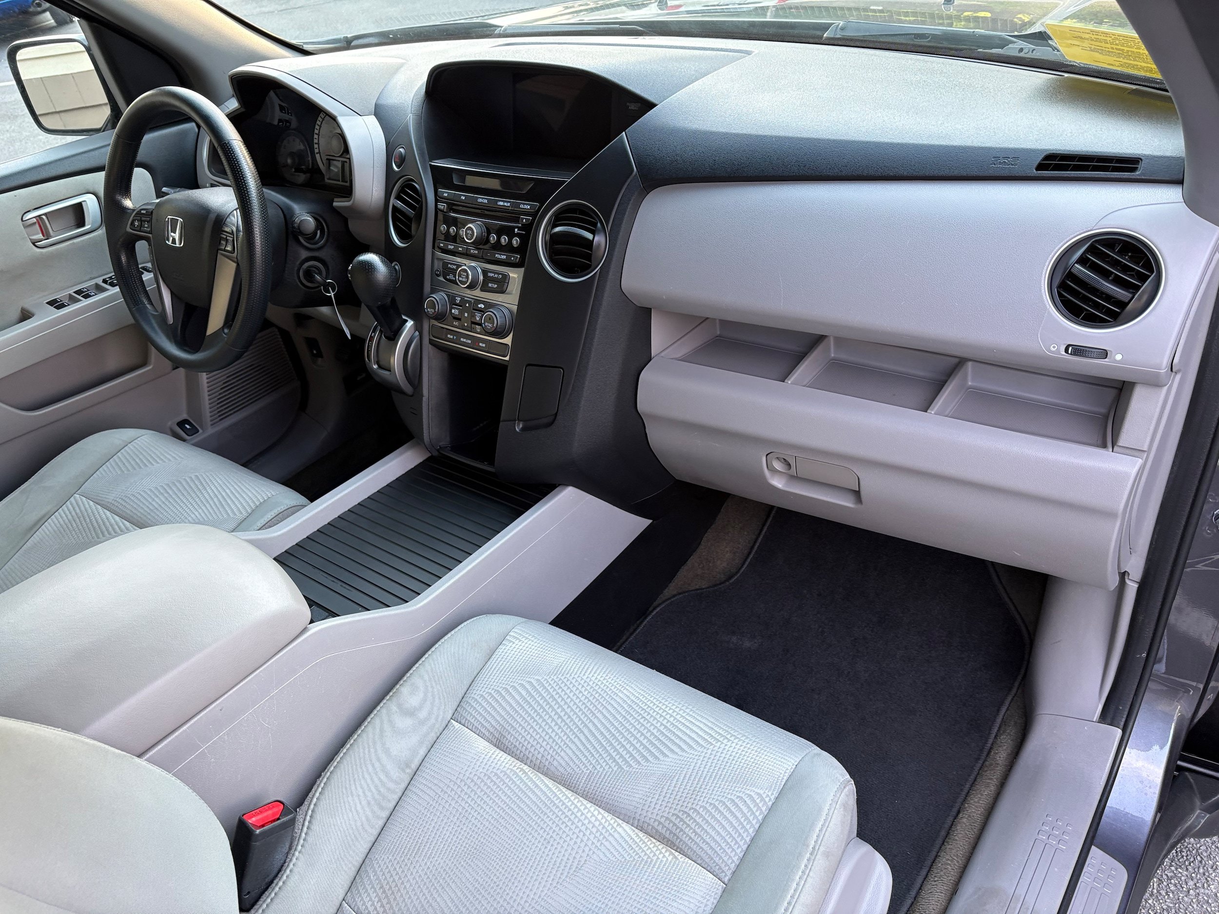 Used 2015 Honda Pilot LX image 26