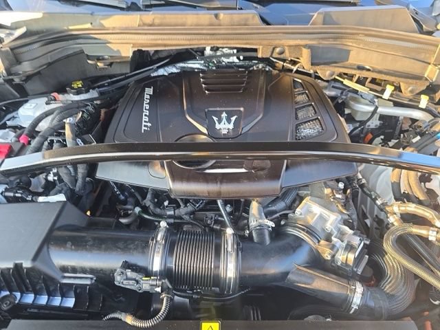 Used 2023 Maserati Grecale GT AWD/4WD image 18