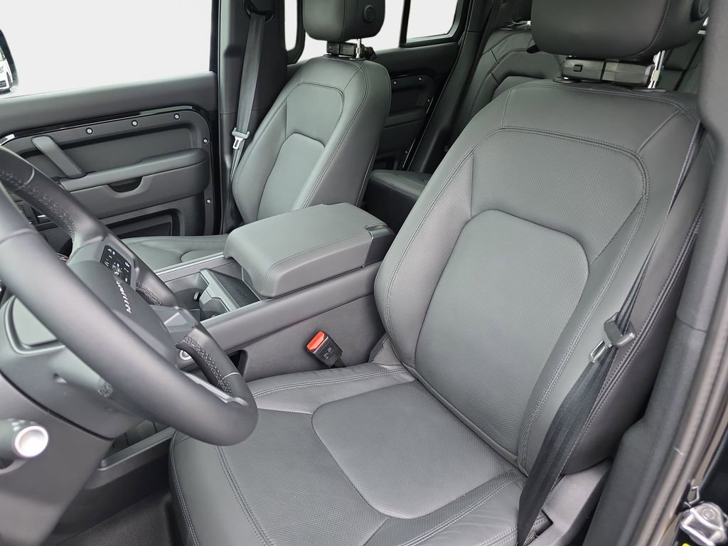 Certified 2025 Land Rover Defender 110 S AWD/4WD image 14