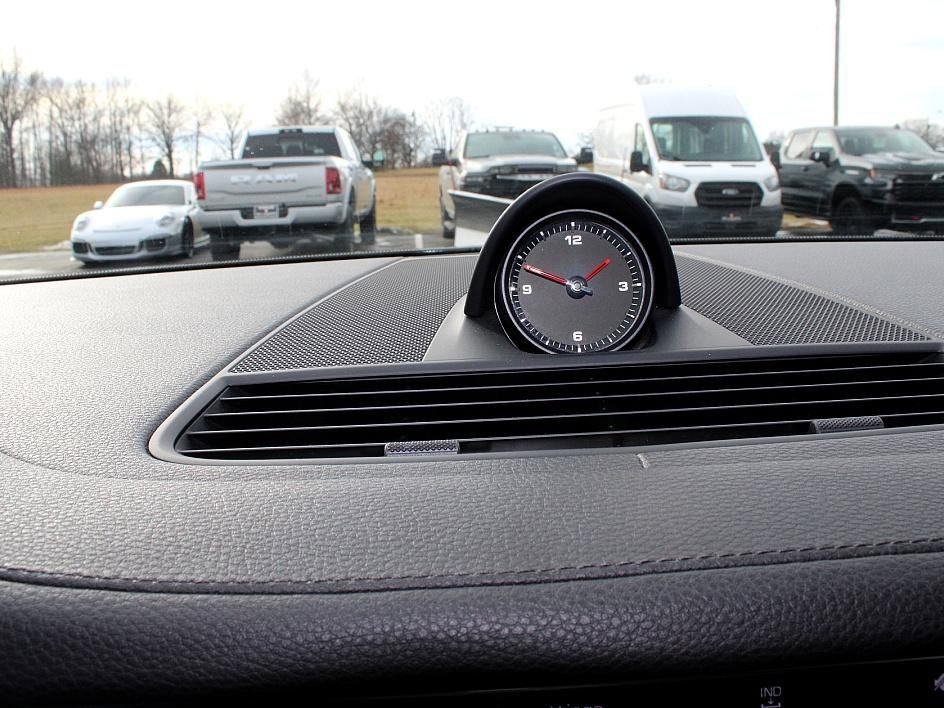 Used 2020 Porsche Panamera 4 image 25