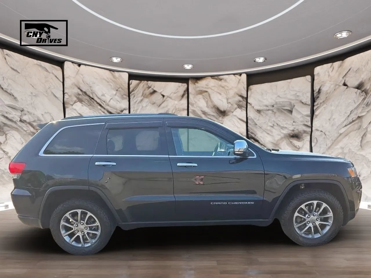 Used 2016 Jeep Grand Cherokee Limited w/ Trailer Tow Group IV AWD/4WD image 4