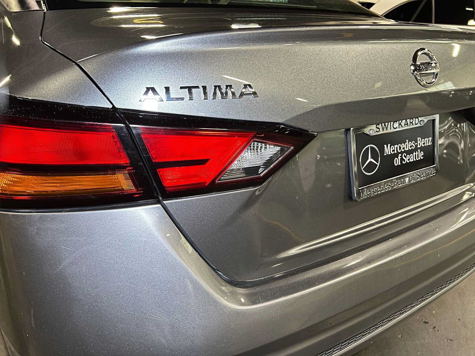 Used 2020 Nissan Altima 2.5 S FWD image 14