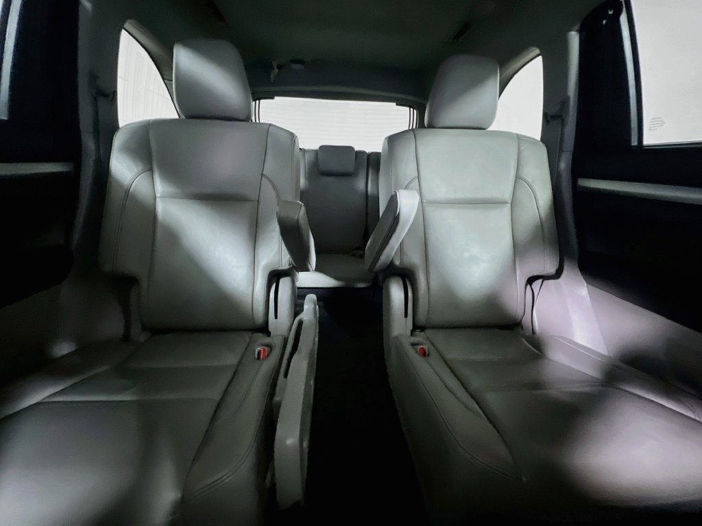 Used 2018 Toyota Highlander XLE FWD image 29
