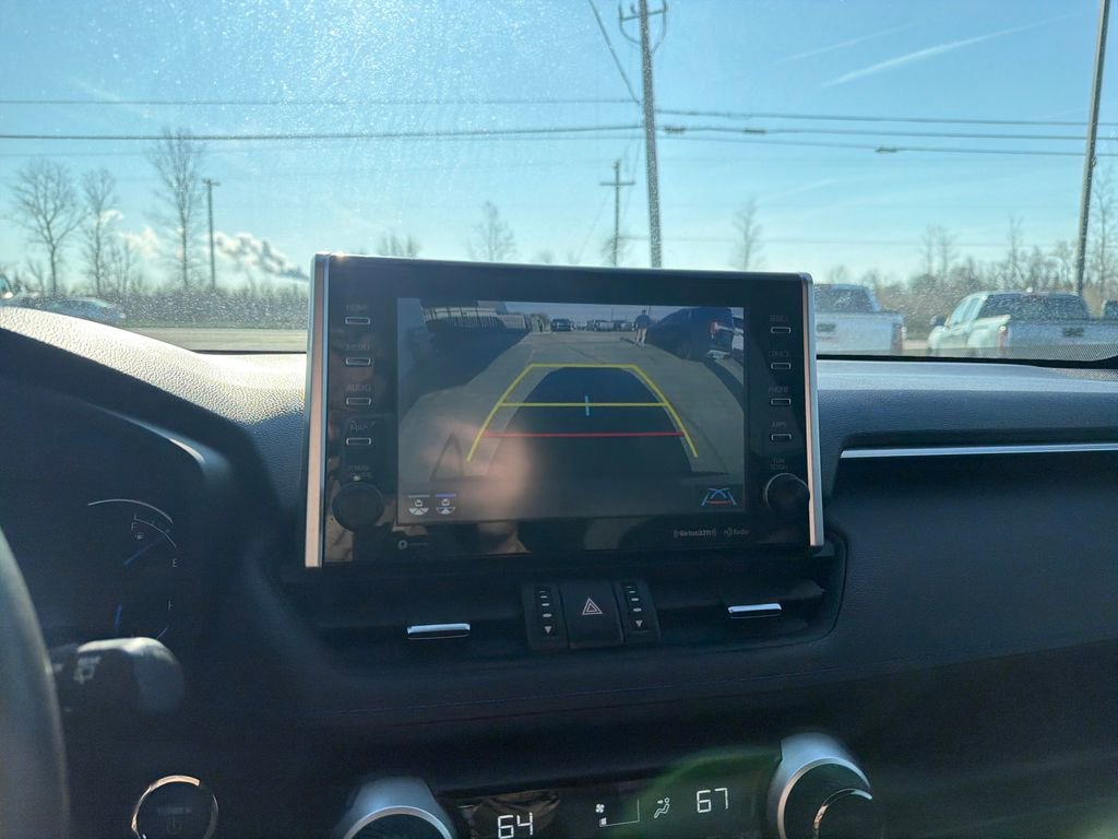 Used 2022 Toyota RAV4 XSE w/ XSE Grade Weather Package AWD/4WD image 19