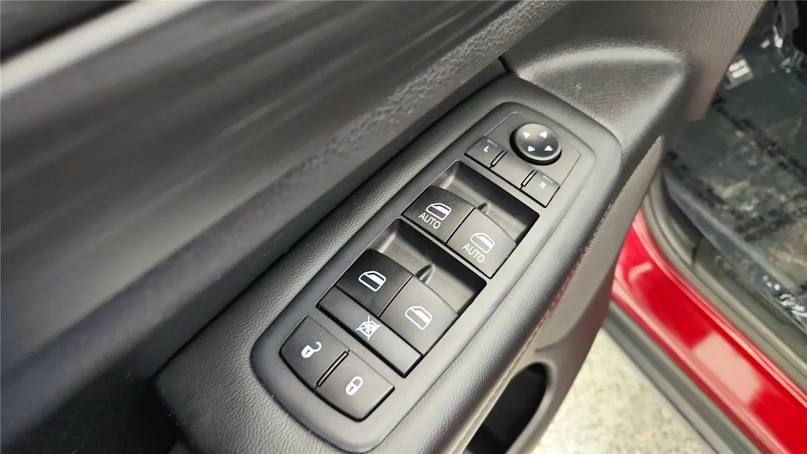 Used 2020 Jeep Grand Cherokee Laredo w/ Quick Order Package 2BN North AWD/4WD image 28