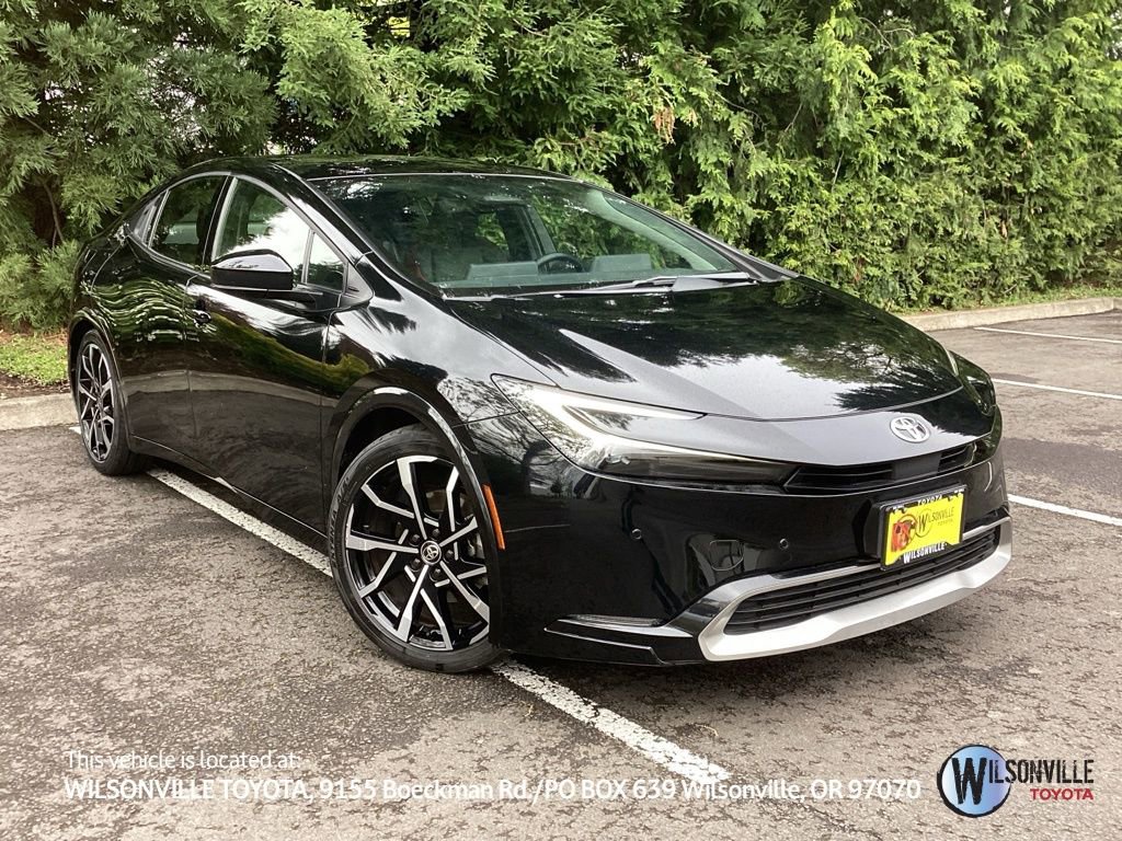 Used 2023 Toyota Prius Prime FWD image 1